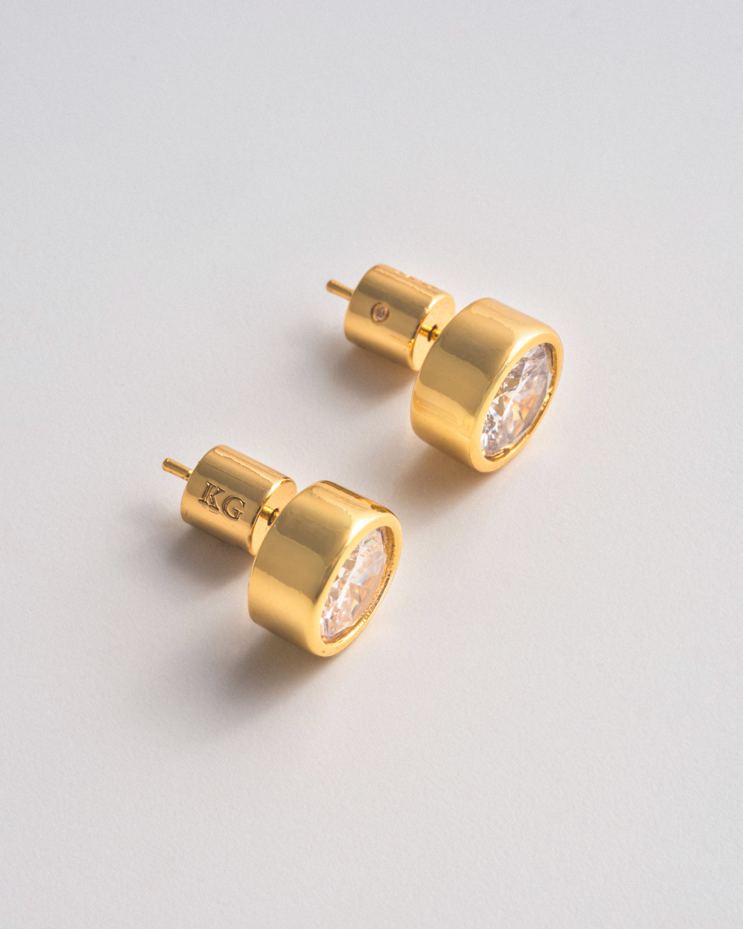 KG Bezel Studs