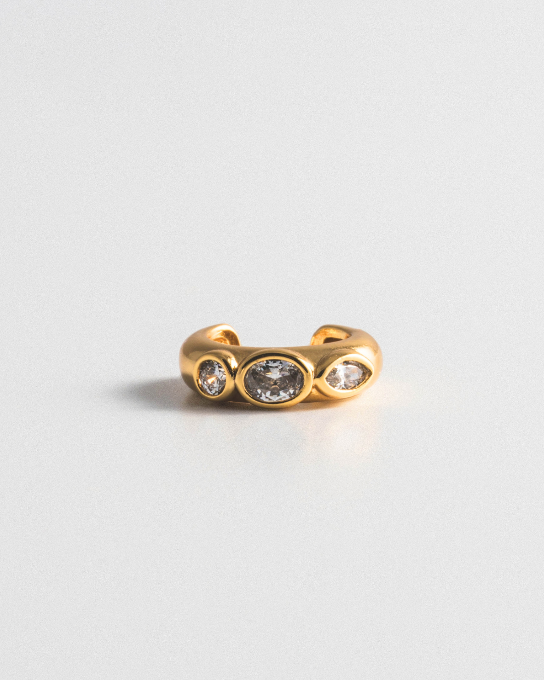 KG Bezel Ear Cuff