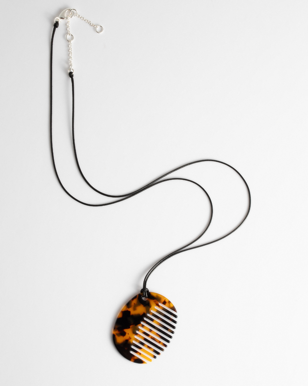 Objet Trouvé Necklace - Tortoise