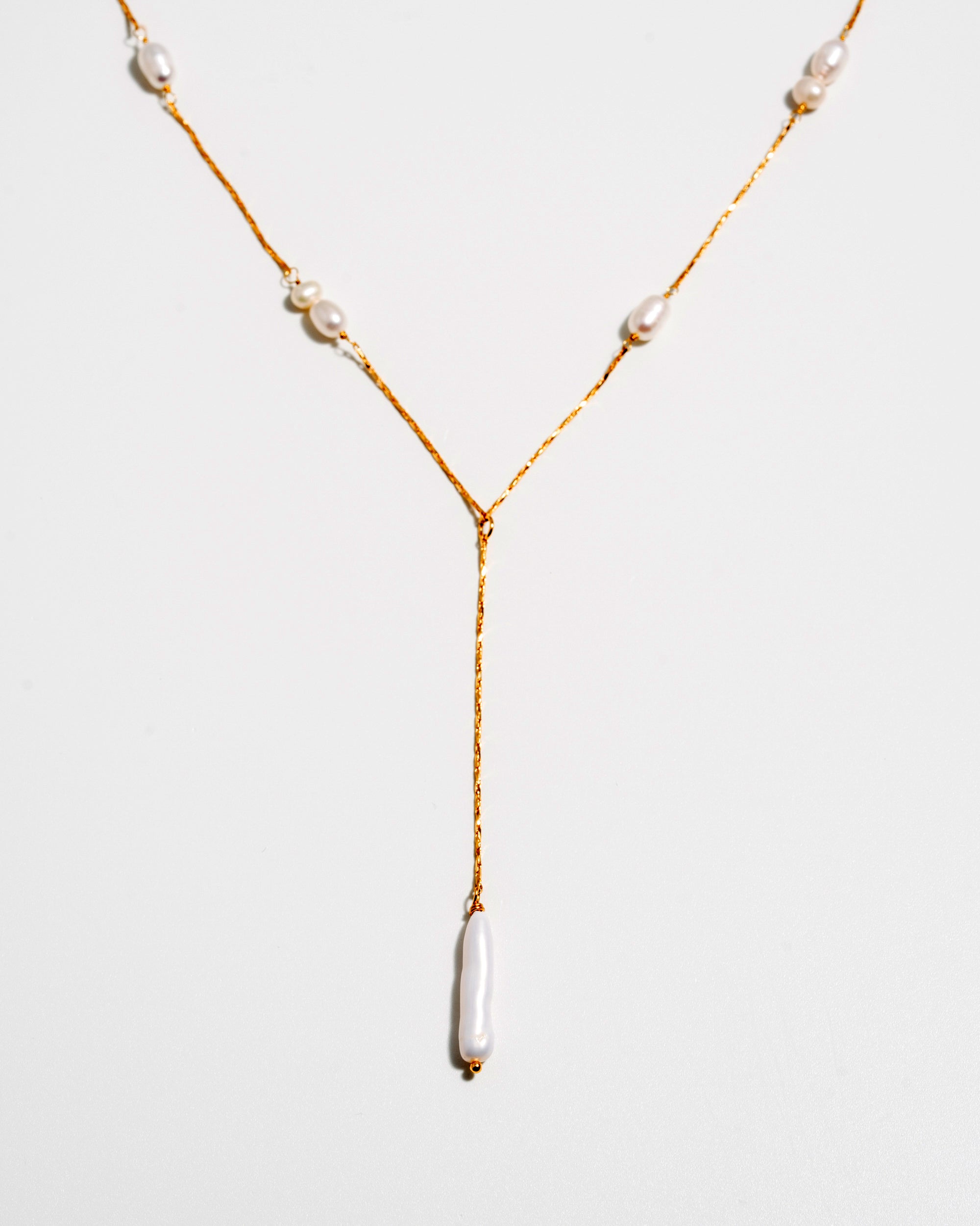 Lariat Calla