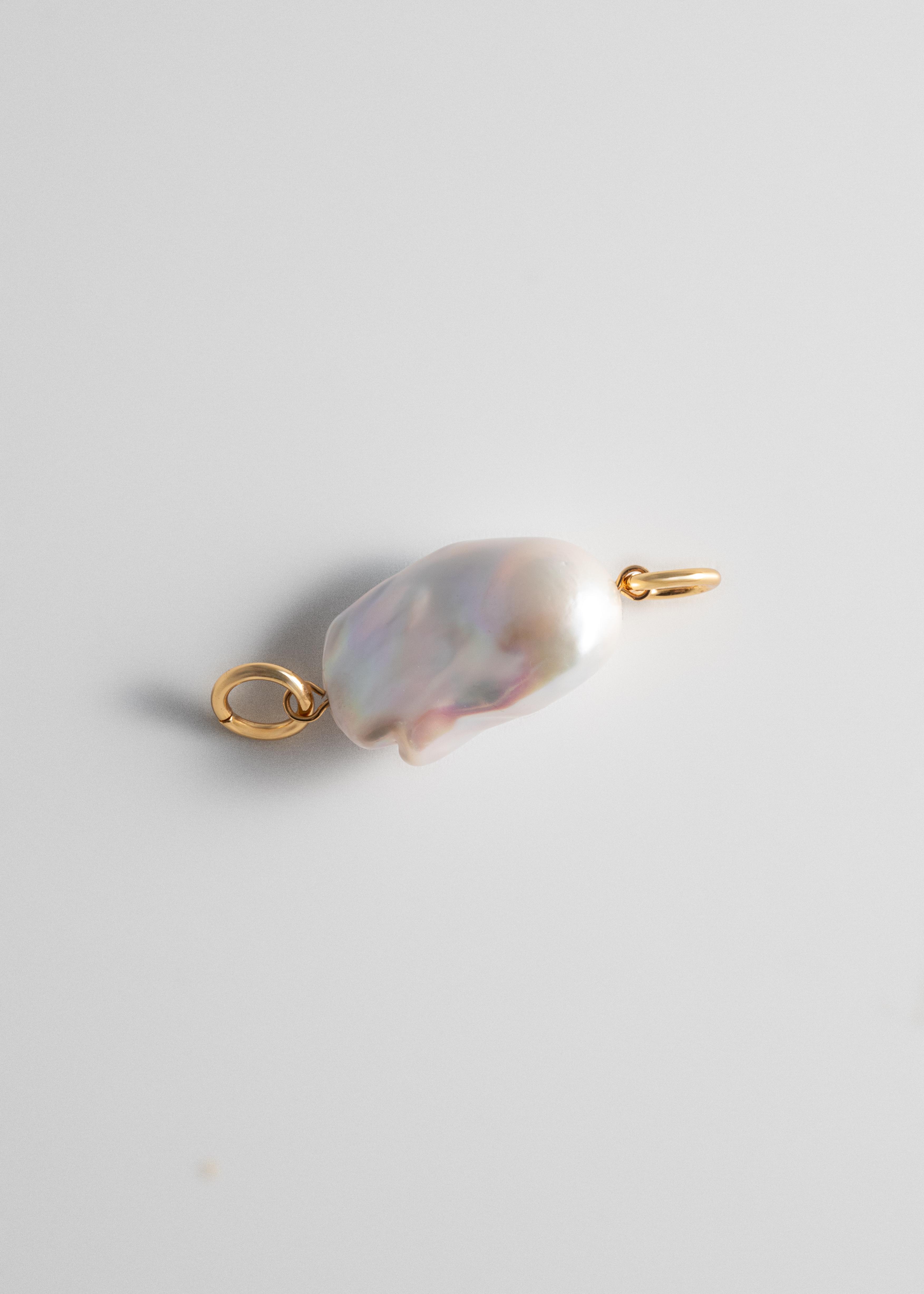 Double Sided Baroque Charm - Gold