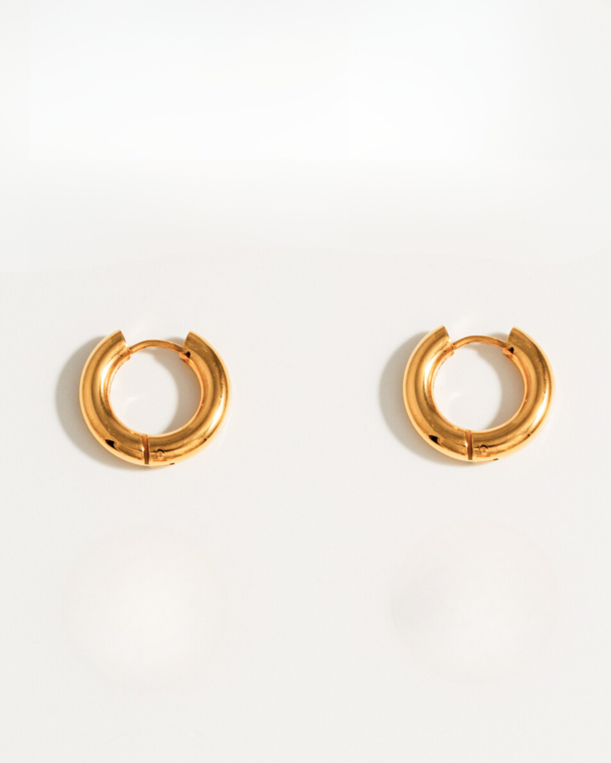 Vera Hoops - Gold