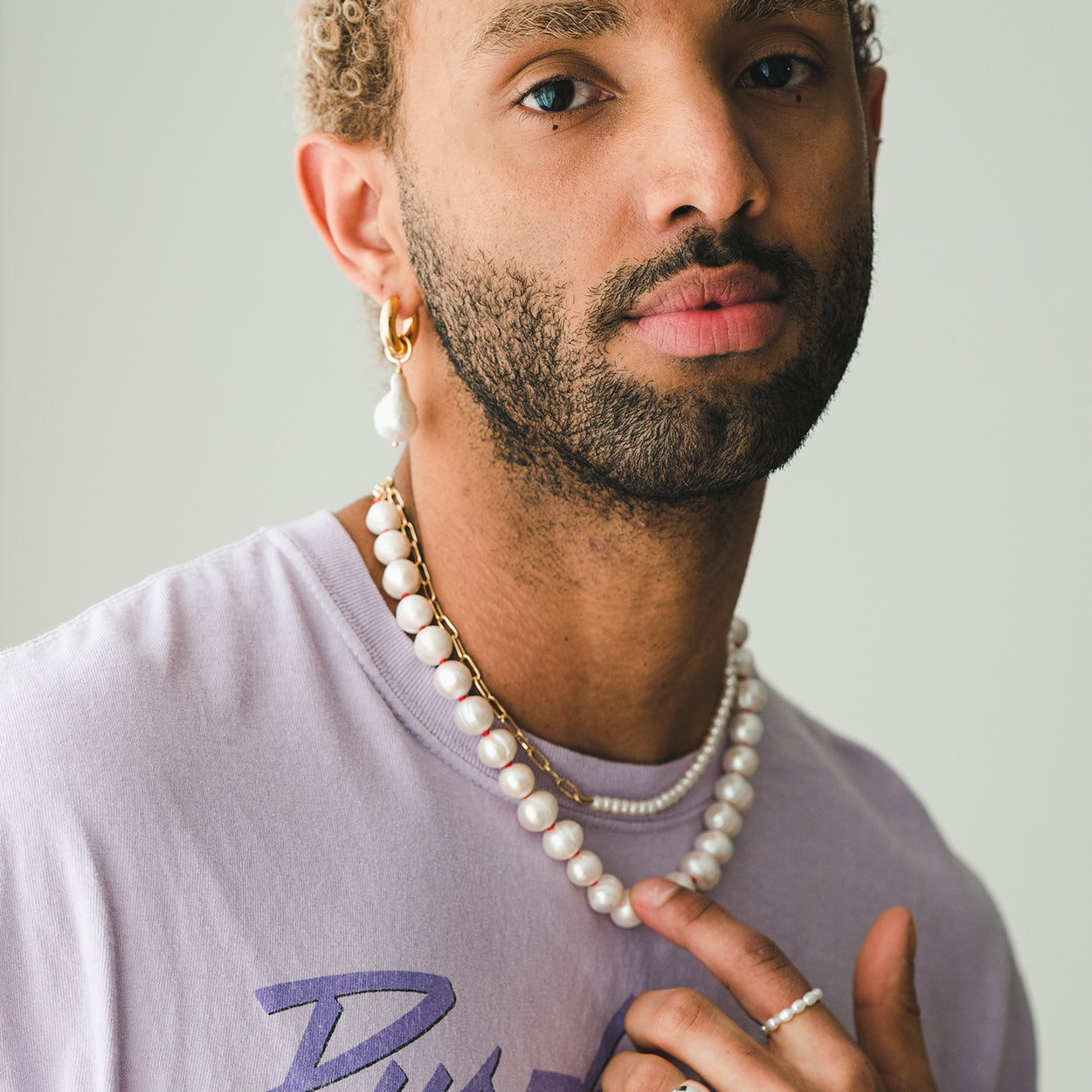 Who's That Pearl Necklace - Gold