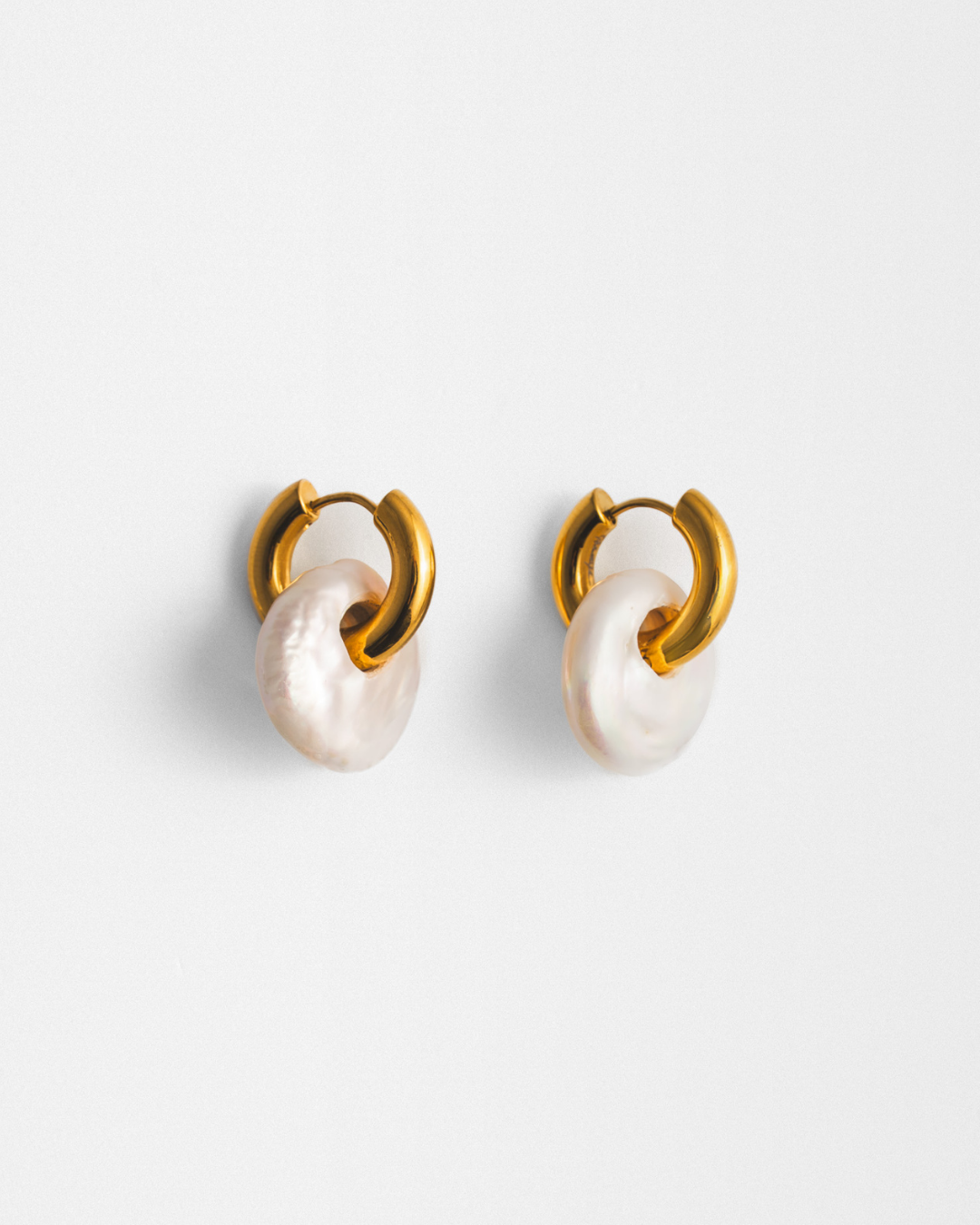 Pearl Doughnut Hoops