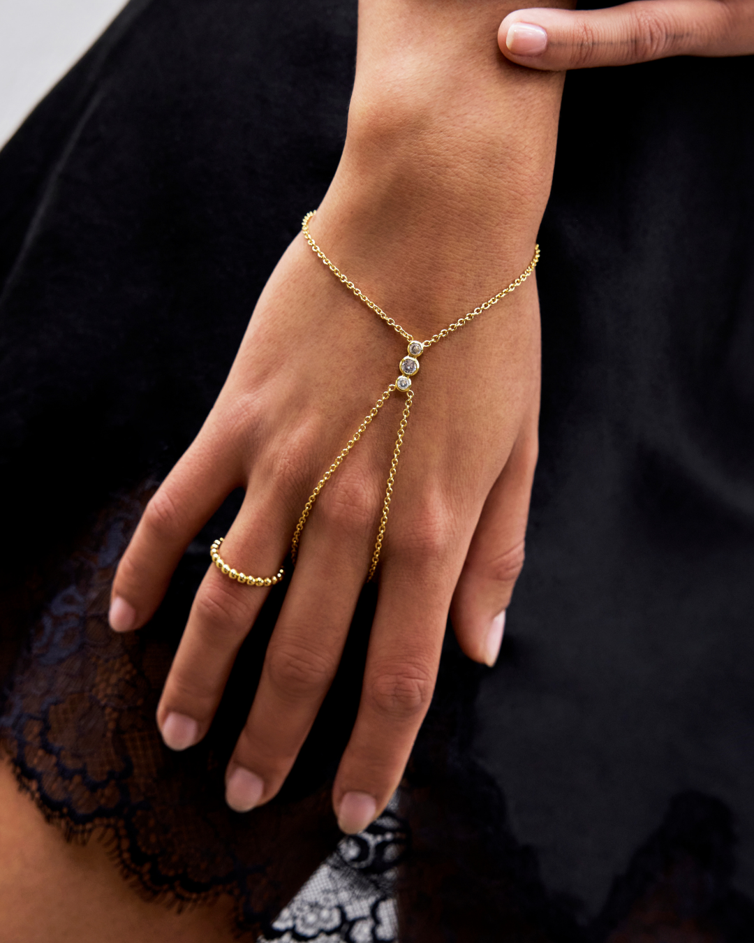 Hand Chain - Gold