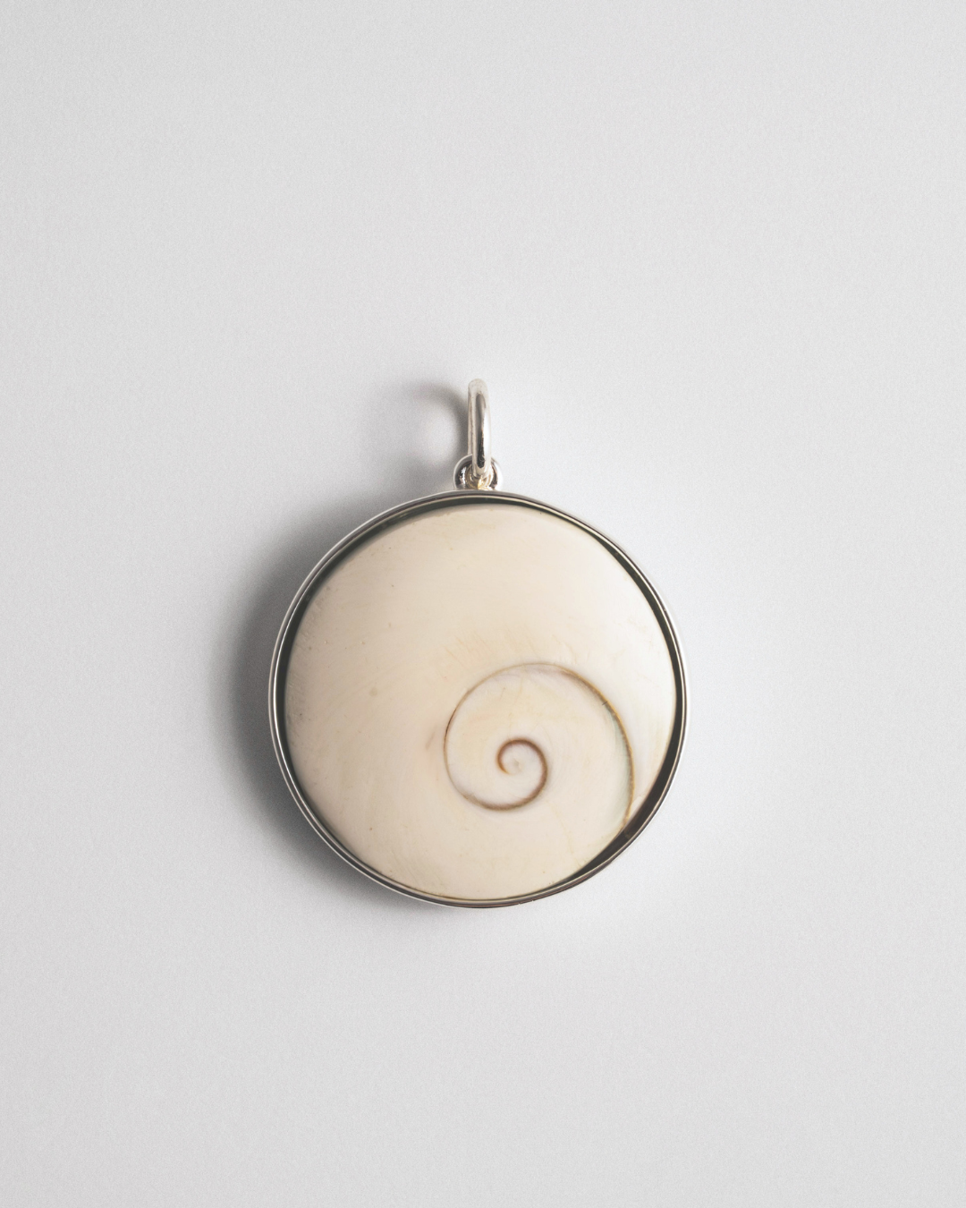 Concha Charm