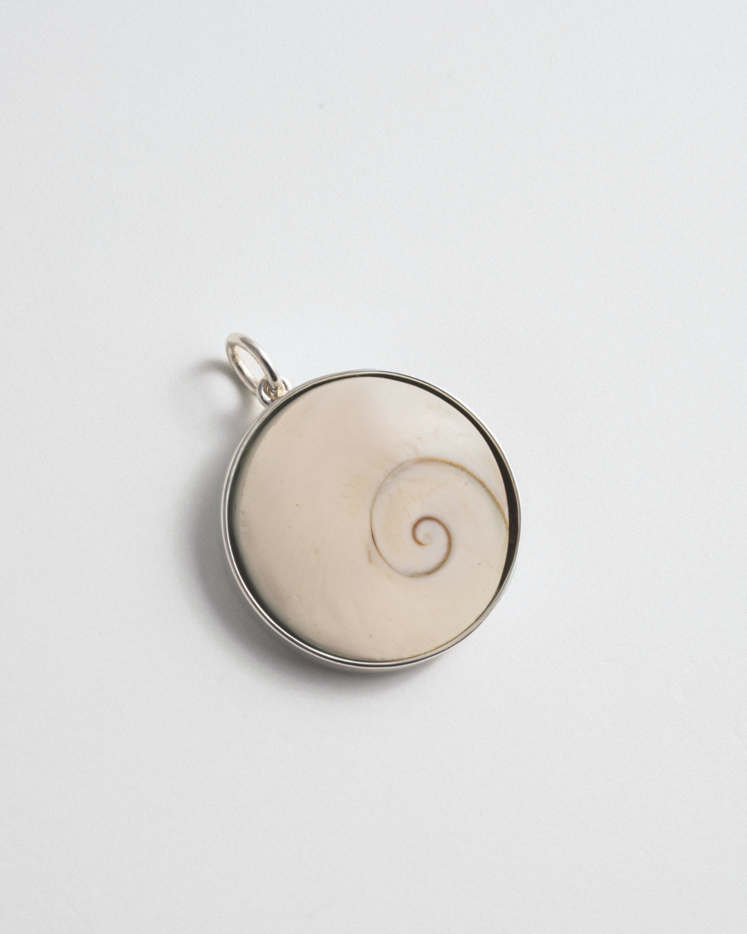 Concha Charm