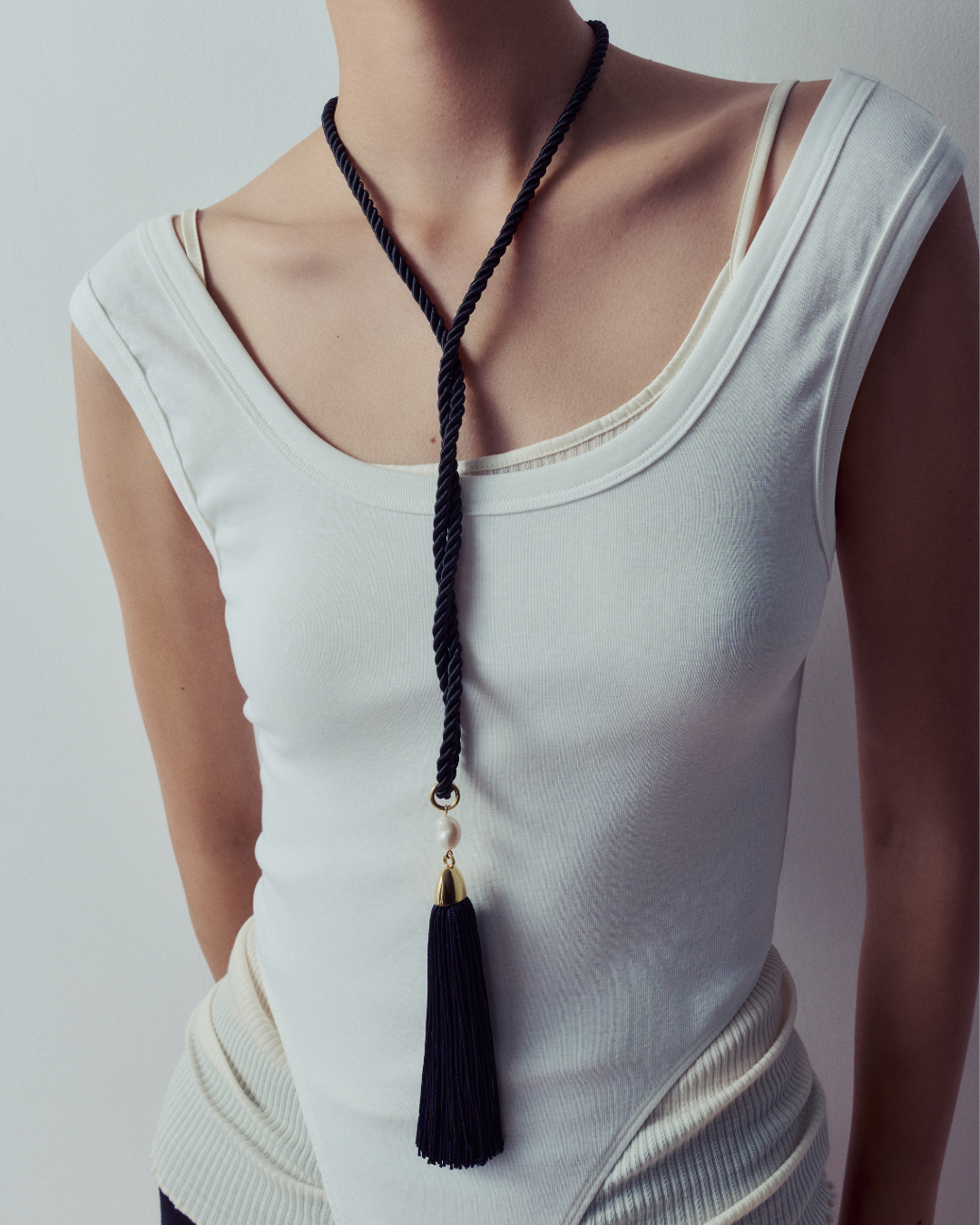 Pearl Whisper Necklace - Gold