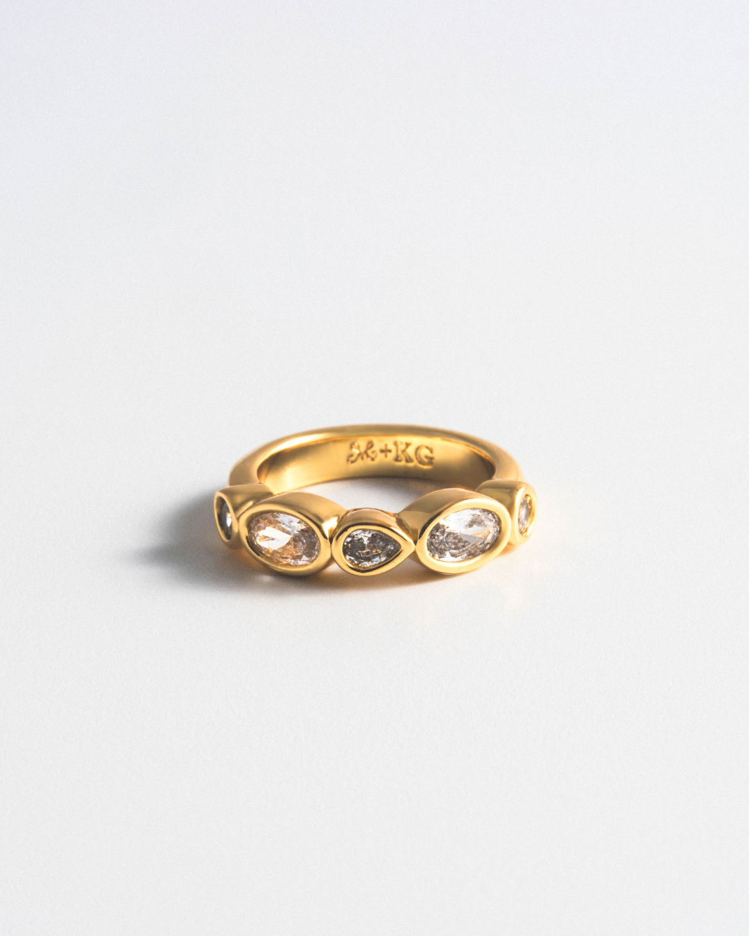 KG Oval Pinky Ring