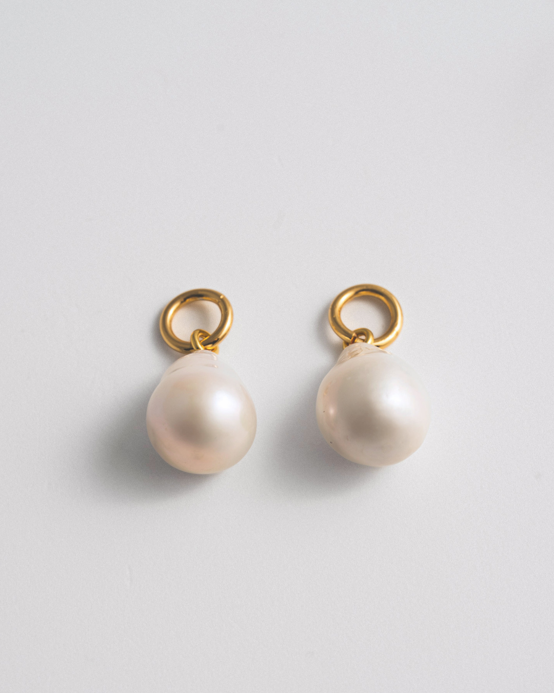 Perla Ear Jacket