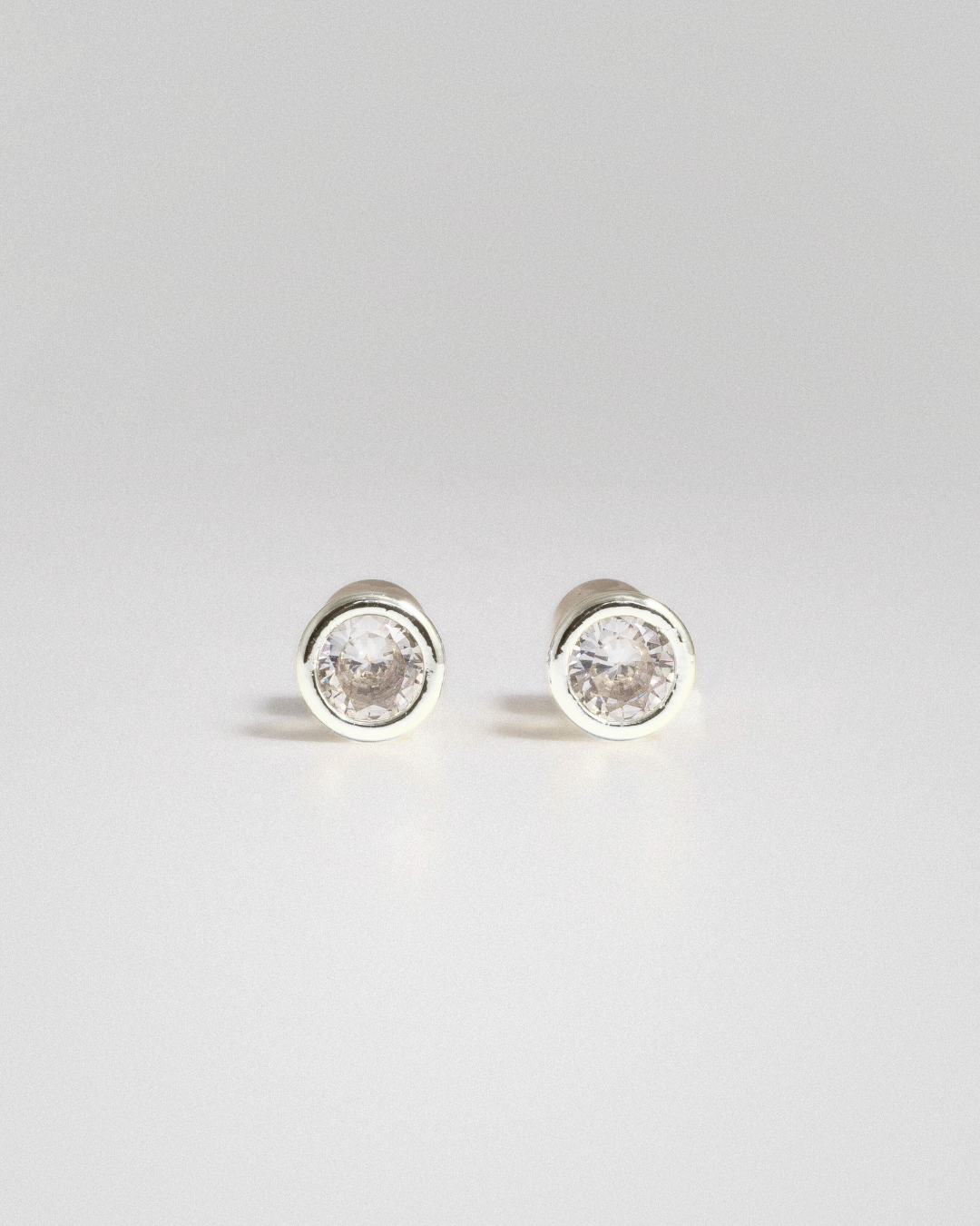 Bezel Studs - Silver