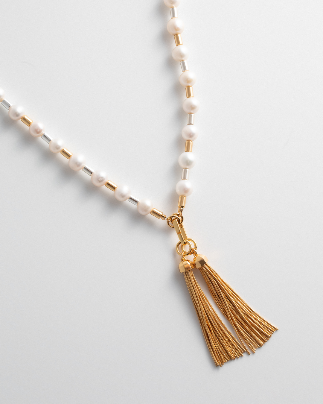 Collier Tourbillon et Perle
