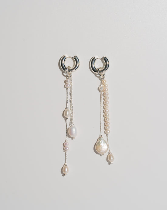 A Pearl Like Me Earrings - Silver