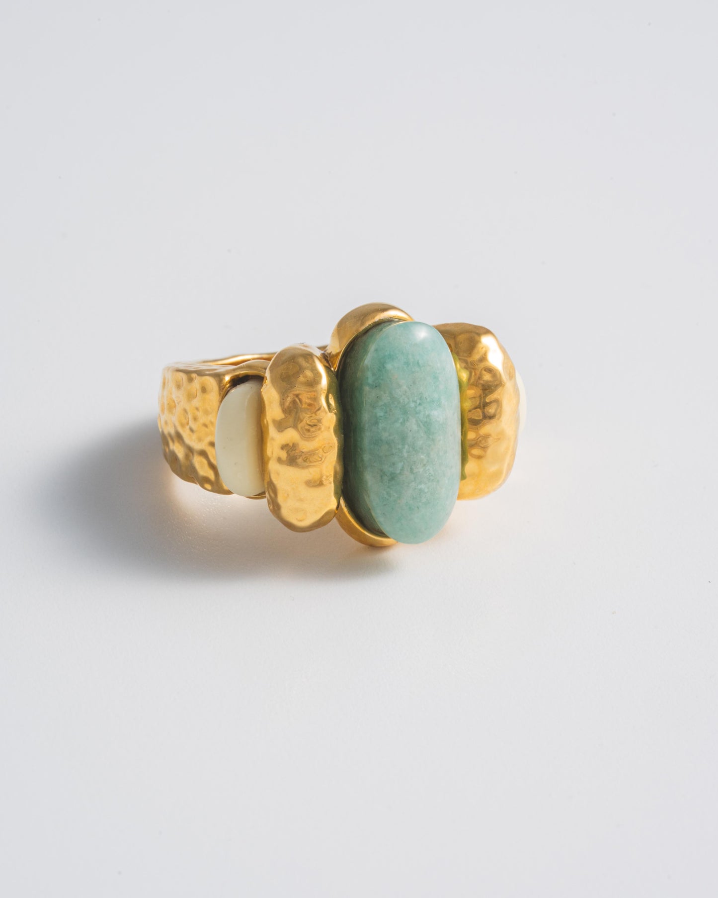Aura Ring