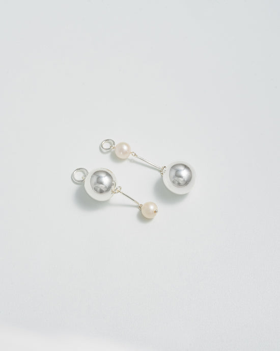Load image into Gallery viewer, AG Pearl Charms
