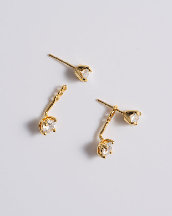 Load image into Gallery viewer, Mini Solitaire Ear Jacket - Gold
