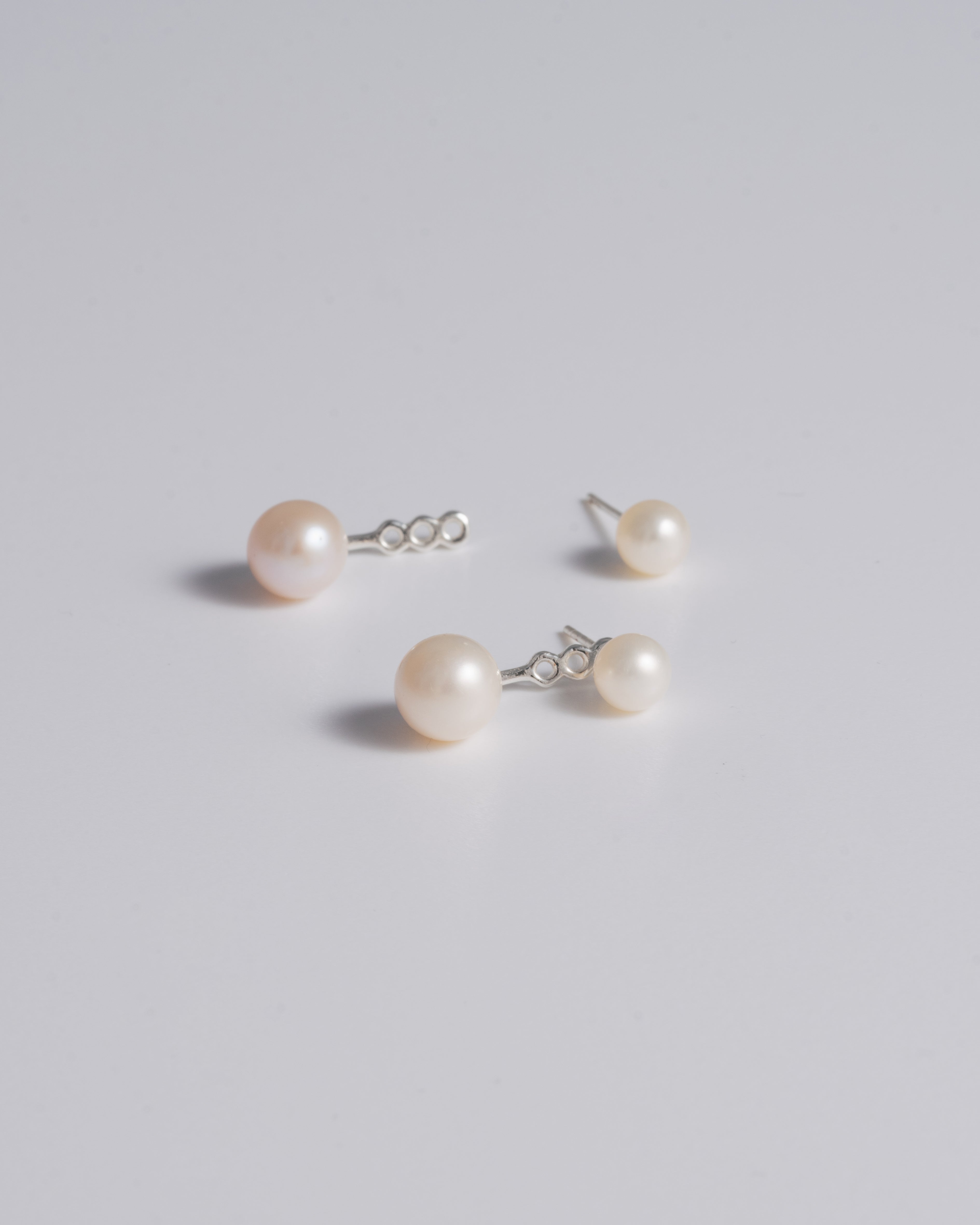 Mini Pearl Stud & Ear Jacket - Silver