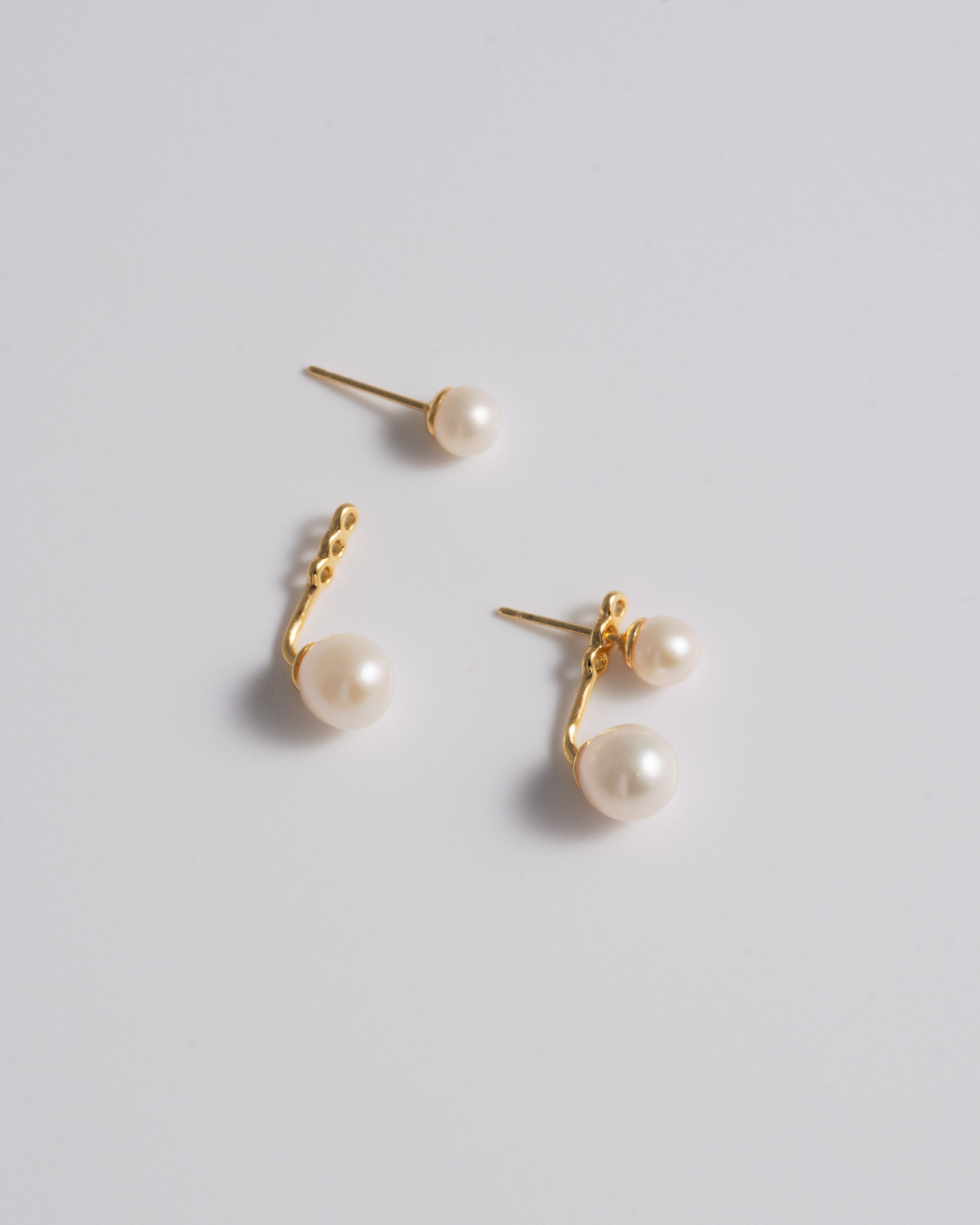 Mini Pearl Stud & Ear Jacket - Gold