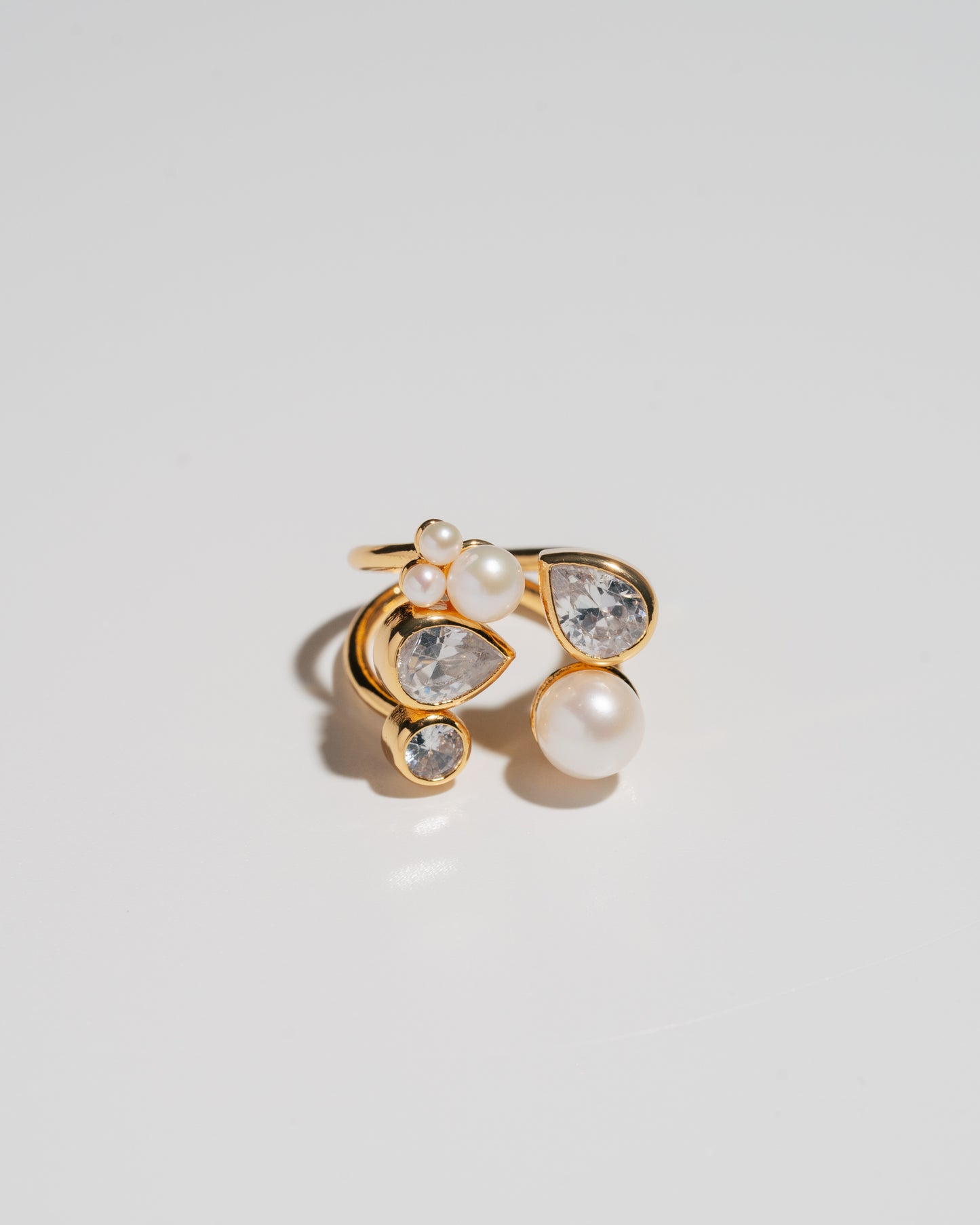 Bague diamants et perles