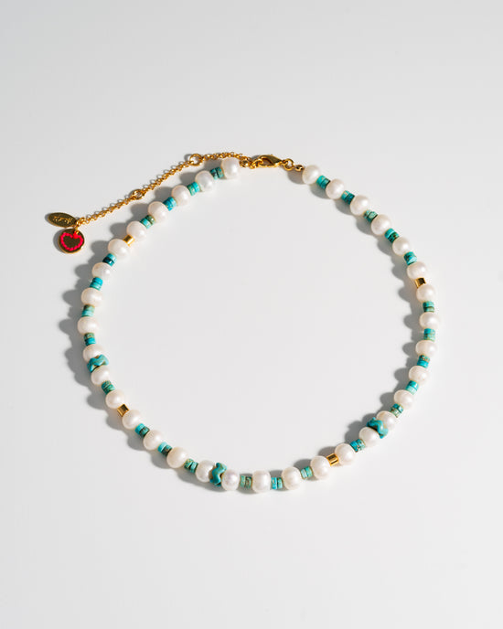Blue Daisy Pearl Necklace