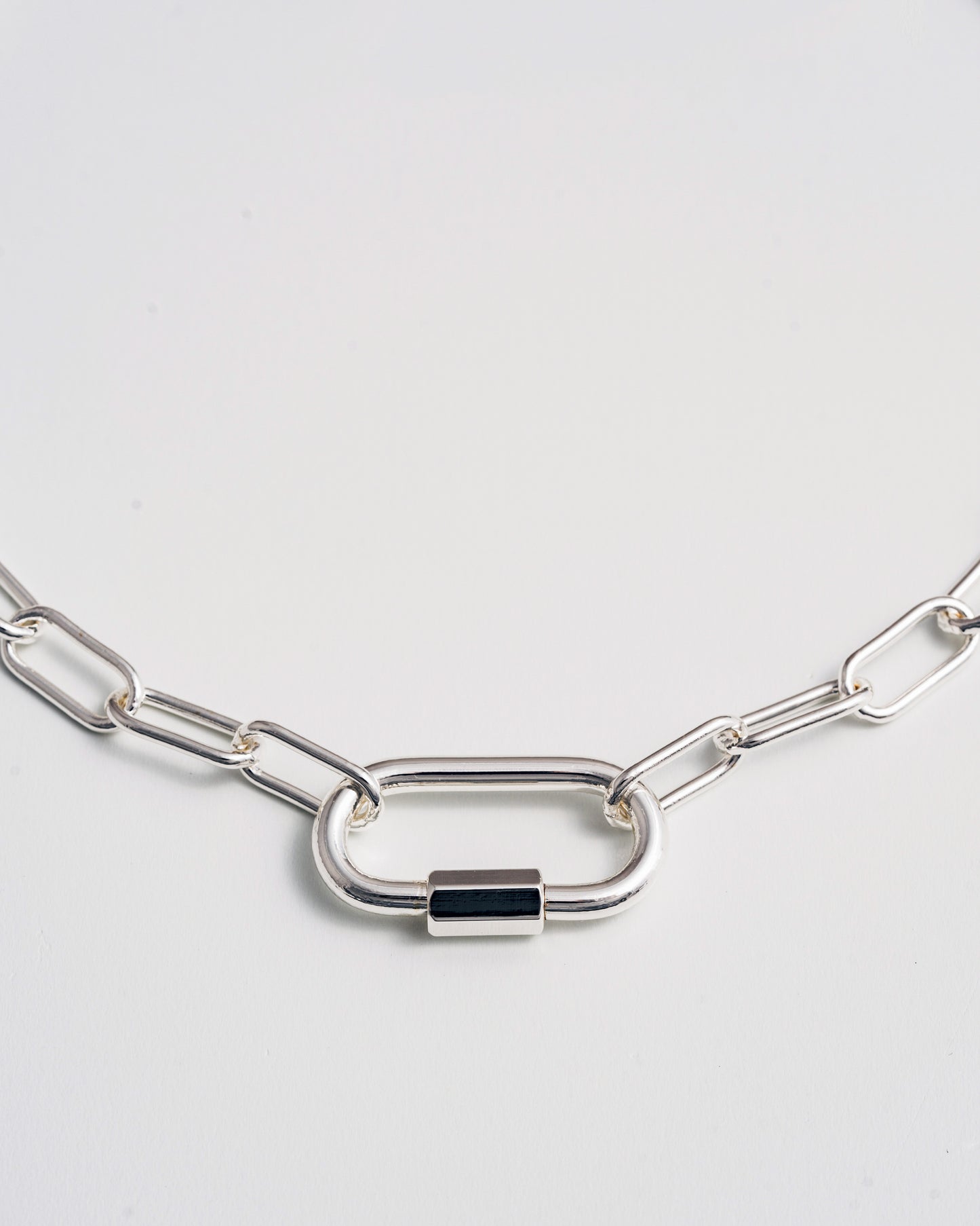 Lev Necklace Silver