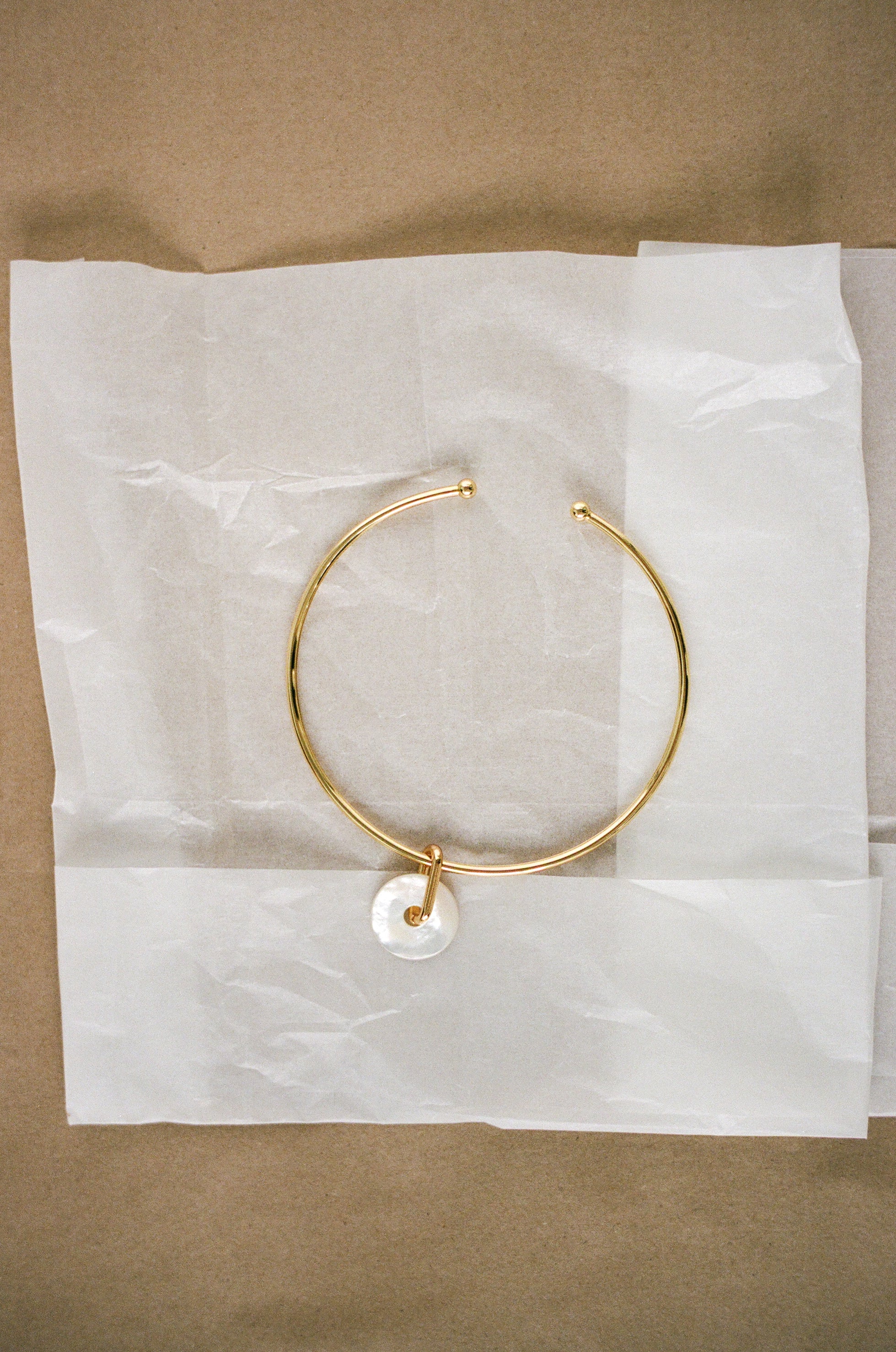 Collier ras du cou en nacre - Or
