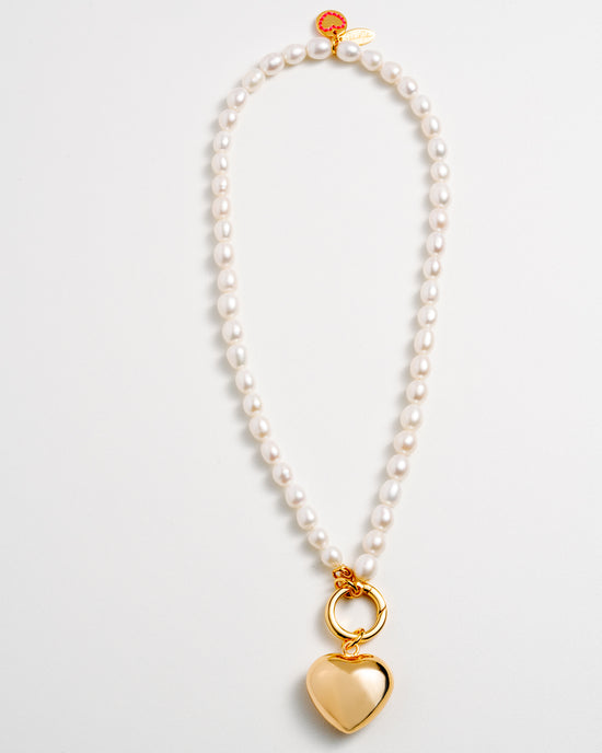 Queen of Pearls Necklace