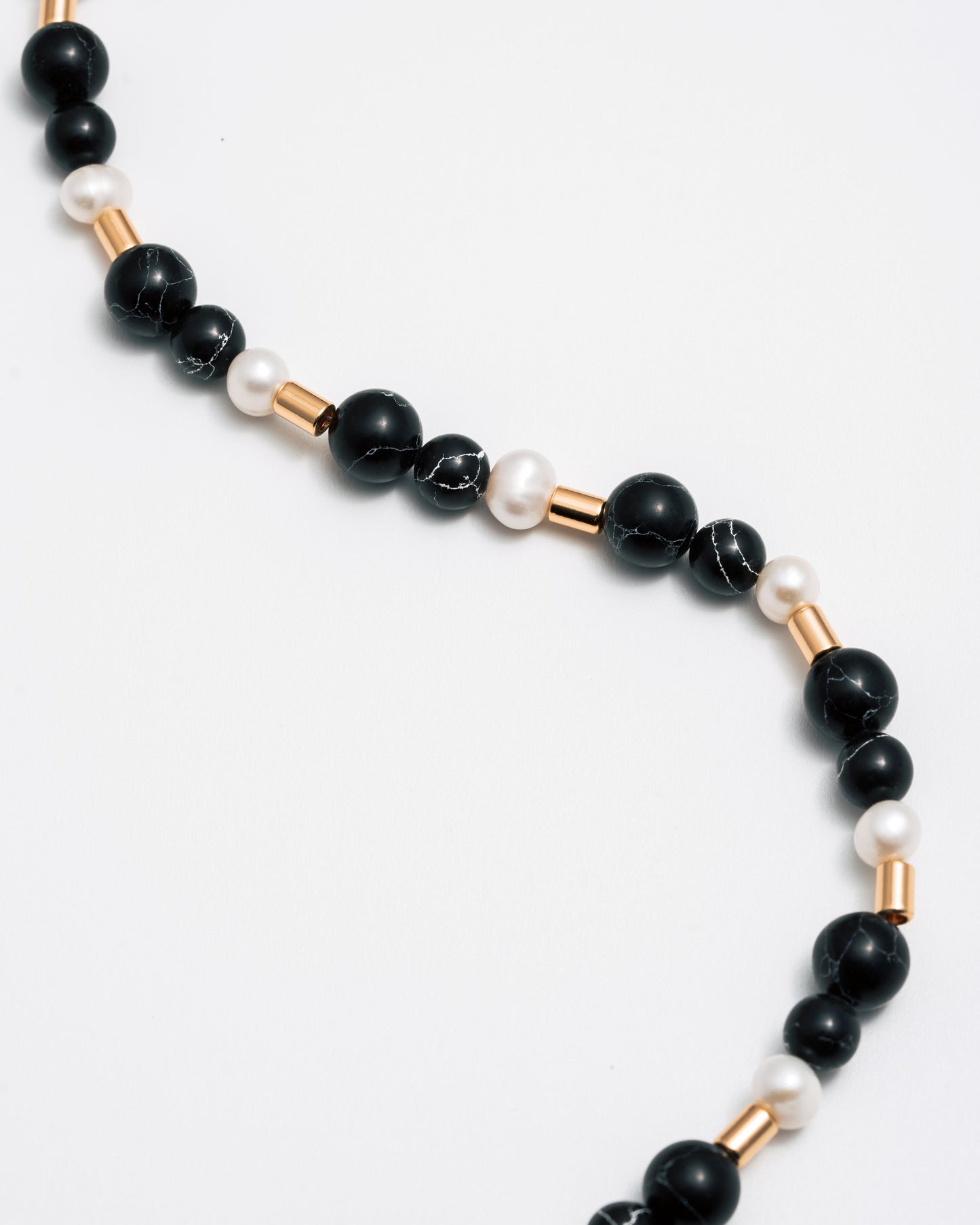 Viola Necklace
