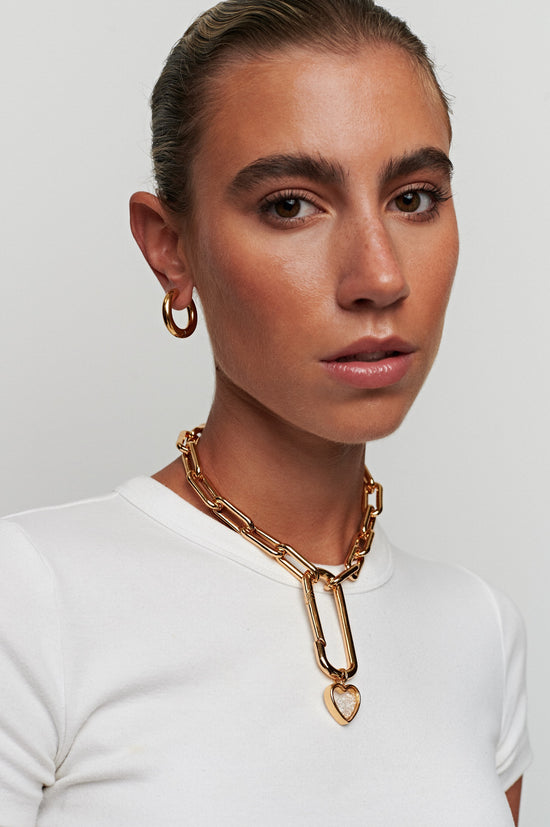 Neva Necklace